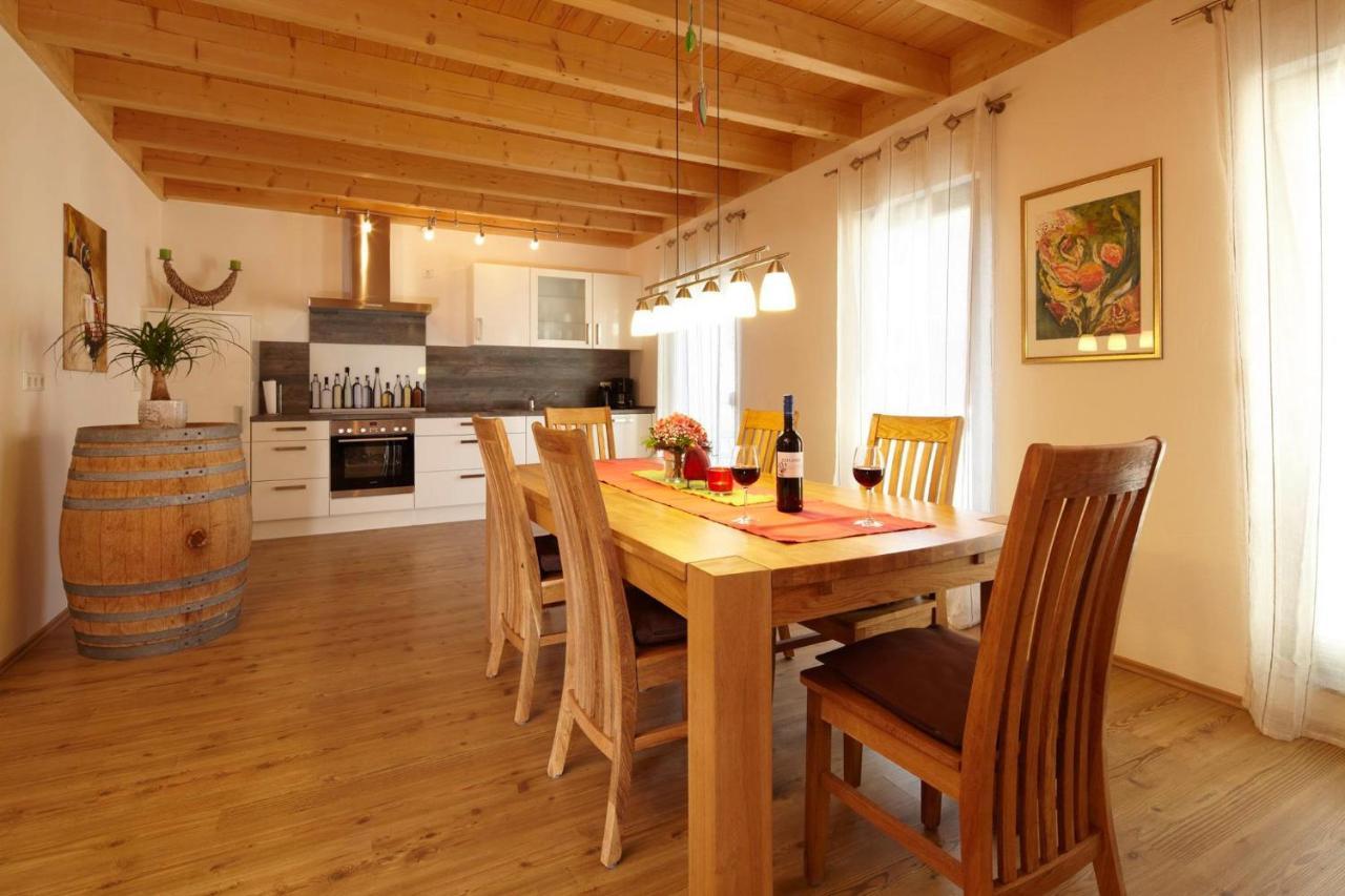 Appartamento Weingut Schunck Leinsweiler Esterno foto